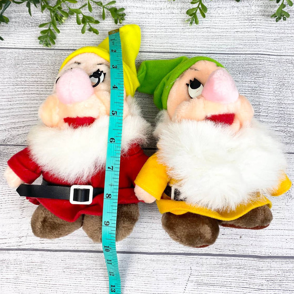 VNT Disneyland Walt Disney World Dwarf Plus Set of Two - Picture 9 of 9